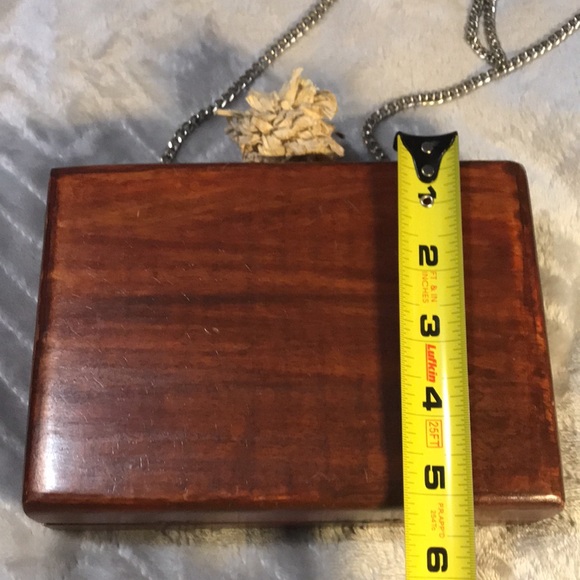 Solid wood “cigar box” crossbody purse - Picture 7 of 8